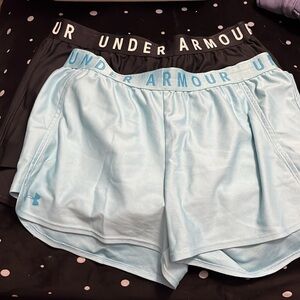 Set of 2- Like new women’s Under Armour large shorts.